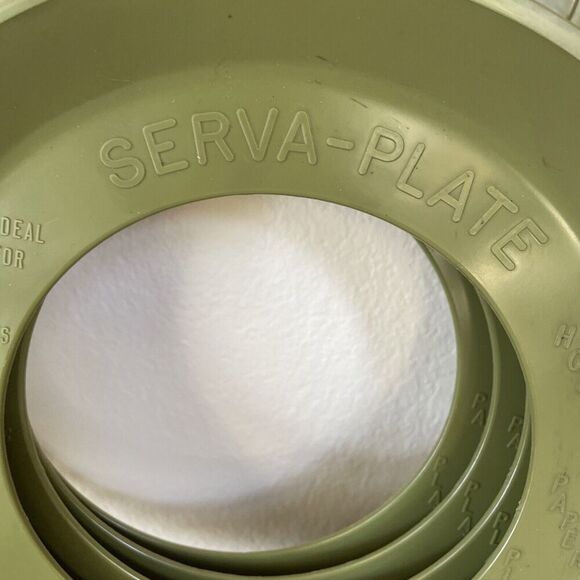 4 Vintage SERVA-PLATE Plastic Paper Plate Holders GREEN Flower Picnic Camping - Picture 2 of 14